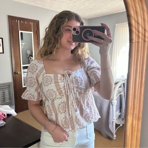URBAN Romantics Summer/Spring White and Tan Embroidered Blouse